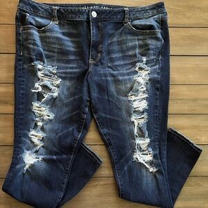 American Eagle Outfitters Super Stretch X Standard Jeans Distressed